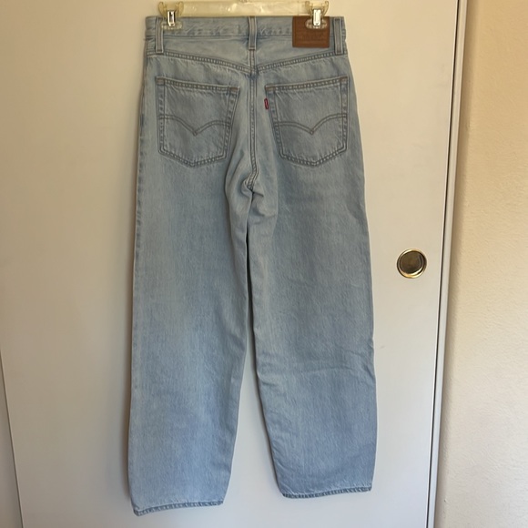 Levi’s Baggy Dad Jeans - Picture 2 of 7